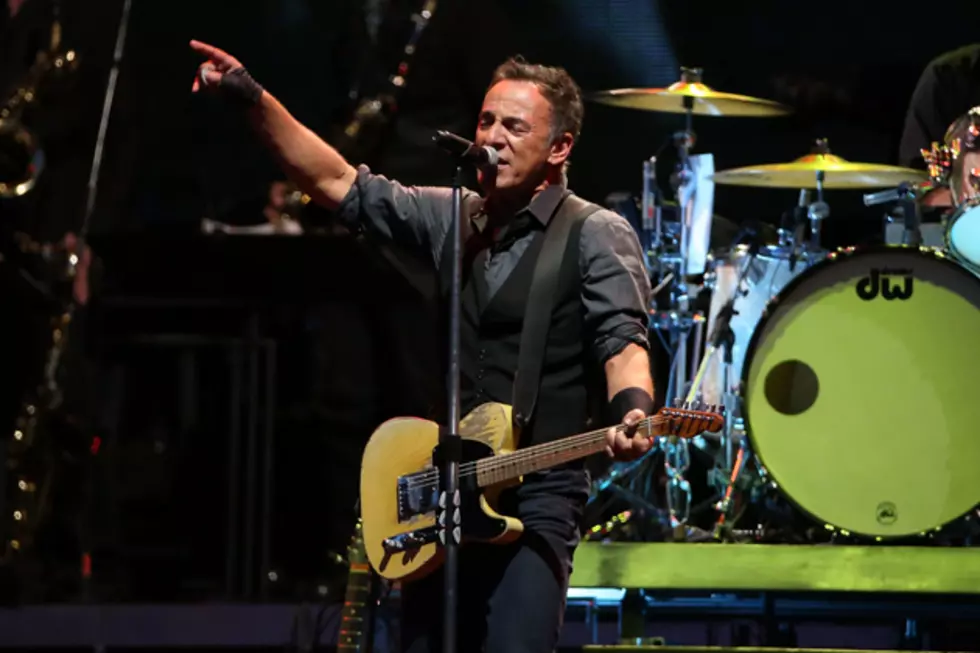 Bruce Springsteen Offers Thrills, Surprises in Nashville – Concert Review