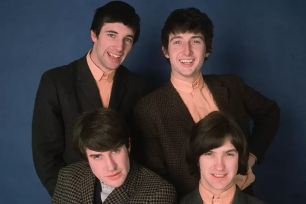 50 Years Ago: Dave Davies Knocked Out by Bandmate During Kinks Show