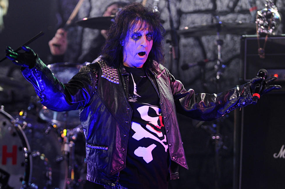 Alice Cooper In Search of Hollywood Vampires