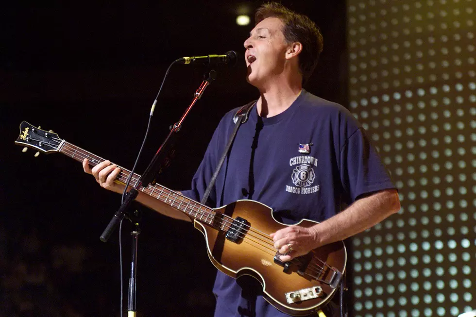 25 Years Ago: Paul McCartney Moves on With ‘Run Devil Run’