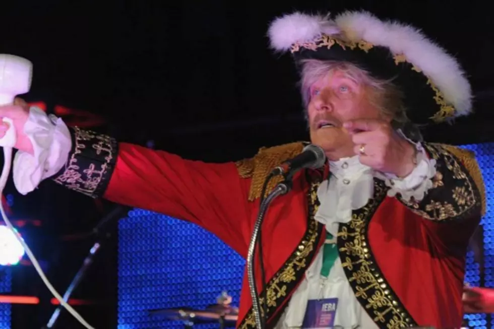 Paul Revere Dies at 76