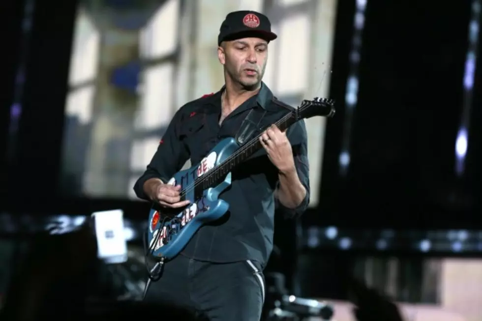 Tom Morello Takes a Stand With New &#8216;Marching on Ferguson&#8217; Song