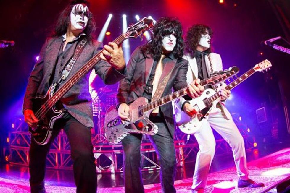 Kiss Break Out the Suits for &#8216;Dressed to Kill&#8217; Kiss Kruise Shows