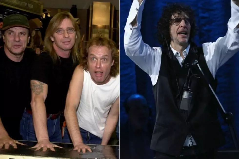 AC/DC&#8217;s Angus Young Tells Howard Stern He &#8216;Fell Out of Bed&#8217; When He Heard About Phil Rudd