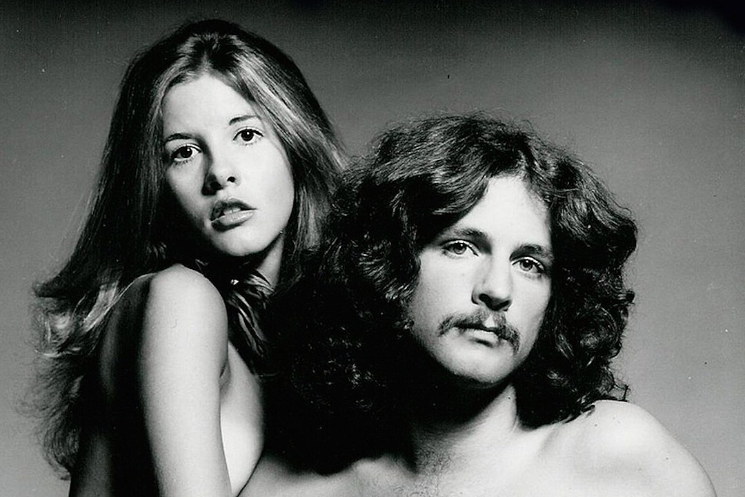 The Day Lindsey Buckingham and Stevie Nicks Joined Fleetwood Mac