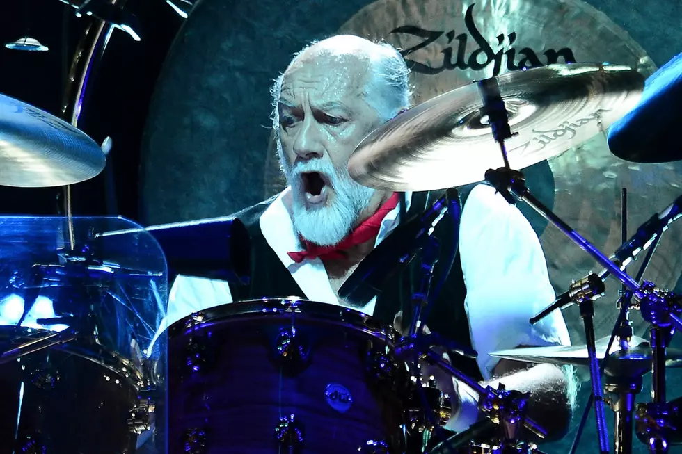 Fleetwood Mac Cuts Show Short