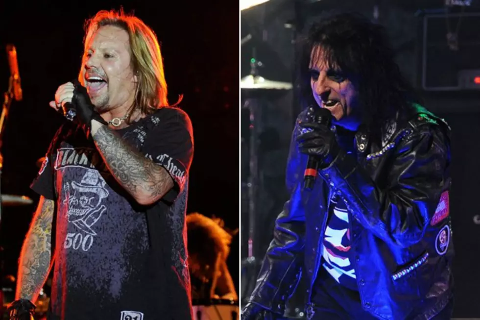 Alice Cooper Offers to Chop Off Motley Crue’s Heads