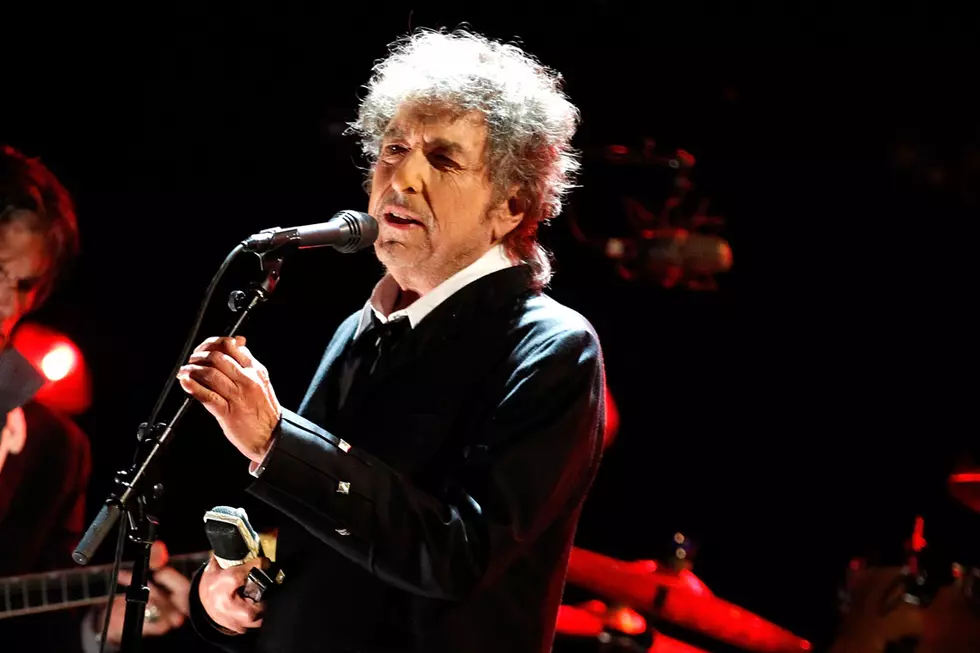 Bob Dylan Breaks Silence