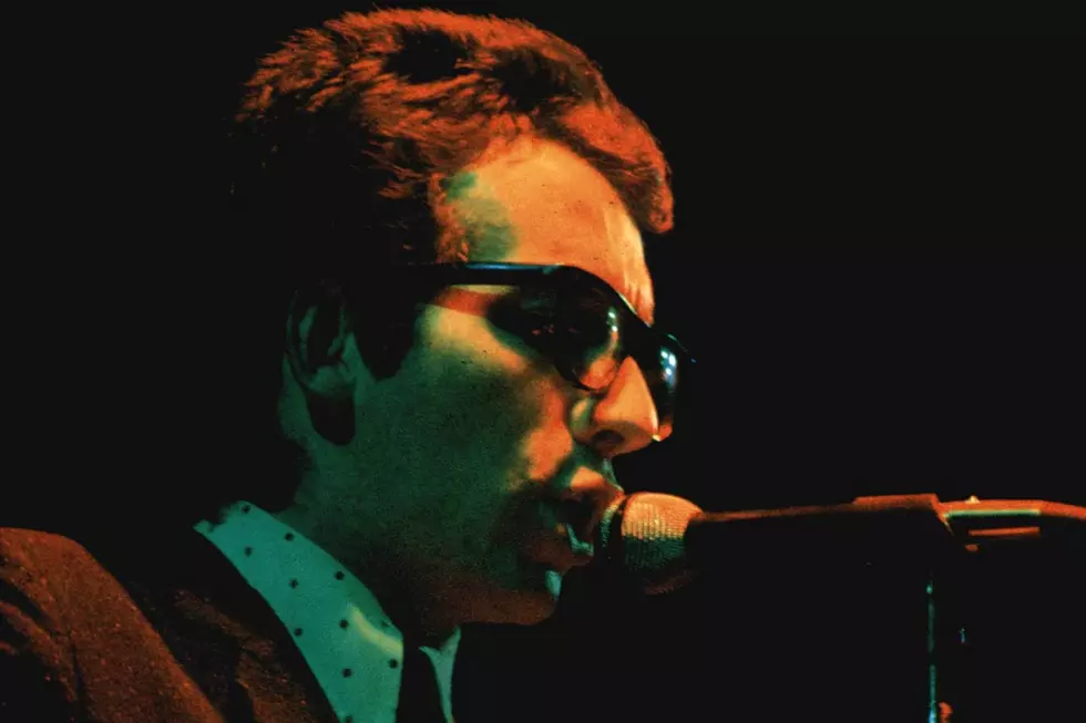 How Elvis Costello and the Attractions Got Sorta Happy
