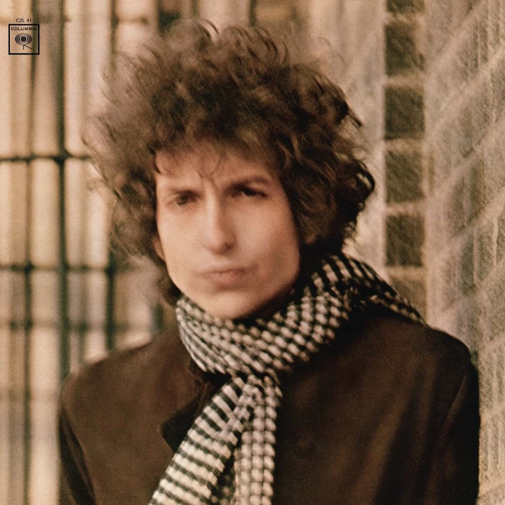 https://townsquare.media/site/295/files/2015/03/21-Bob-Dylan-Blonde-on-Blonde.jpg