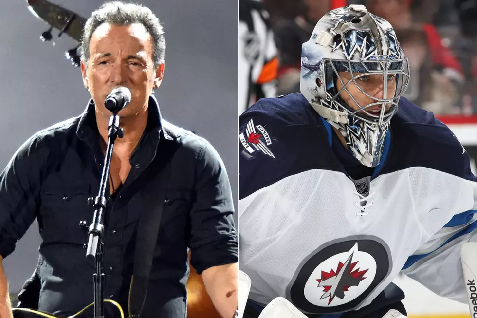 NHL Goalie Pays Tribute to Bruce Springsteen on New Mask