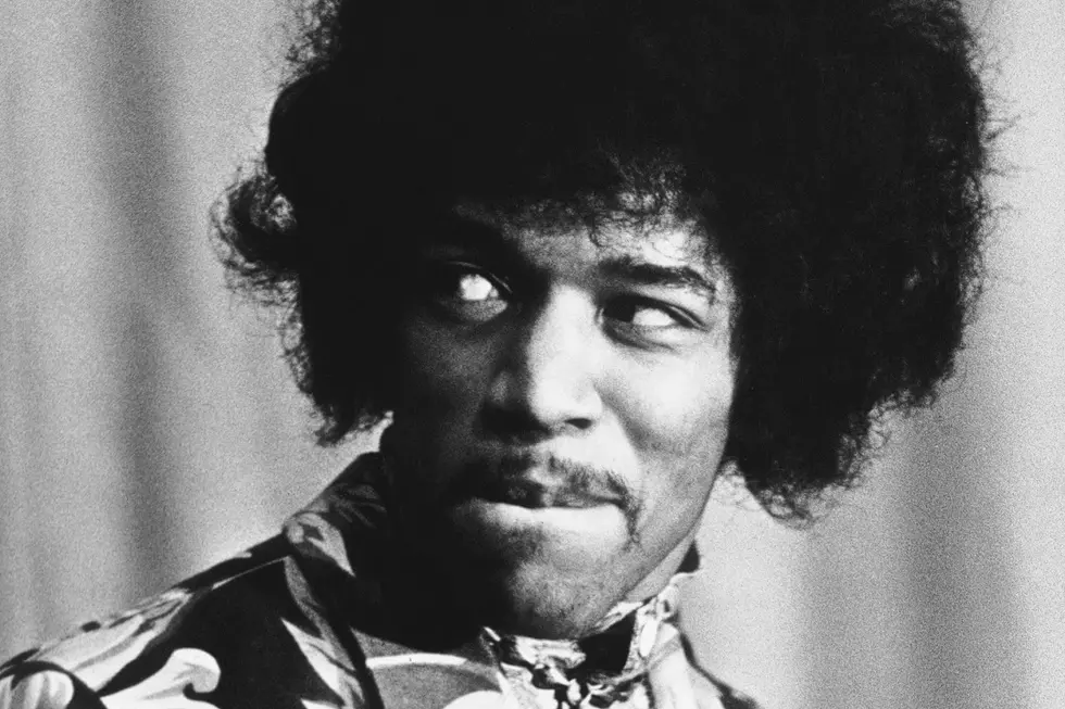 The Day Jimi Hendrix Set His Guitar on Fire for the First Time