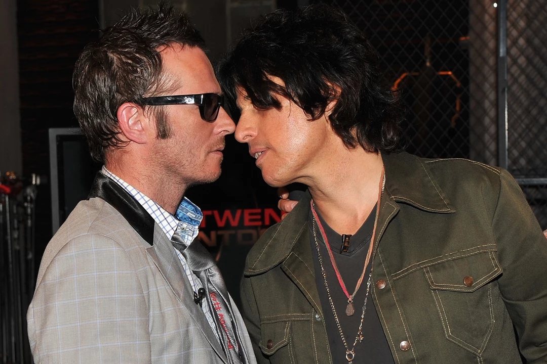 stone temple pilots singer vocalist stone temple pilots singer vocalist
