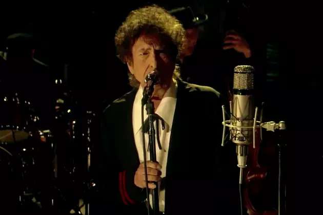 Bob Dylan Announces New &#8216;Fallen Angels&#8217; Album and Tour