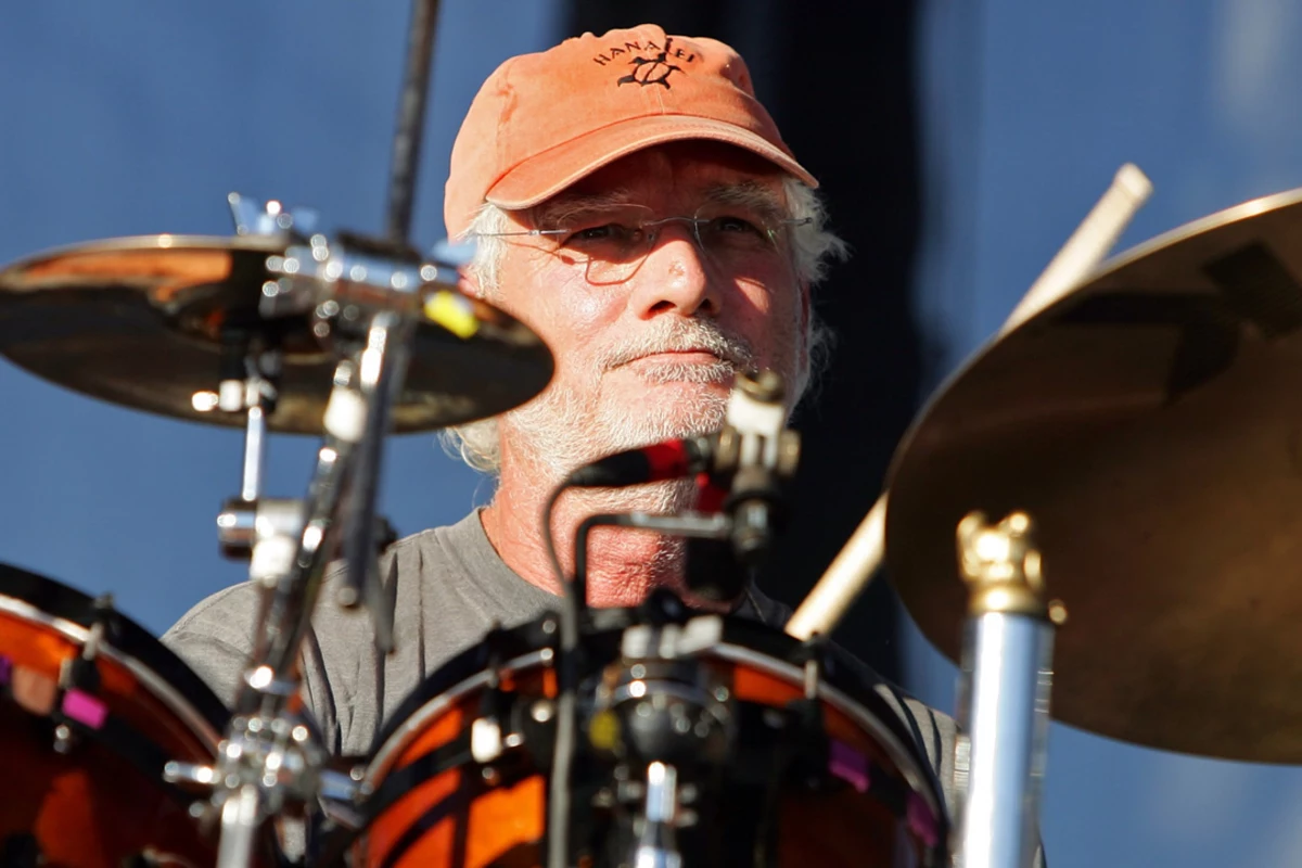 Dead’s Bill Kreutzmann Sits Out Shows Due to Heart Condition Dead’s Bill Kreutzmann Sits Out Shows Due to Heart Condition