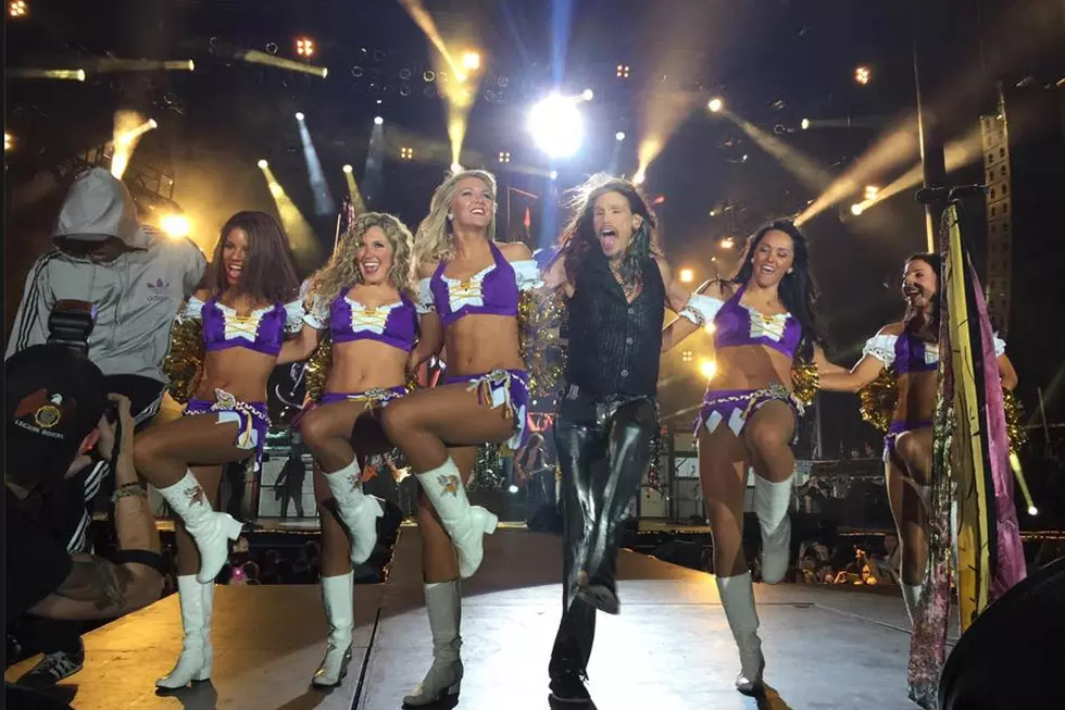 Aerosmith Celebrate Tour Finale With the Minnesota Vikings Cheerleaders