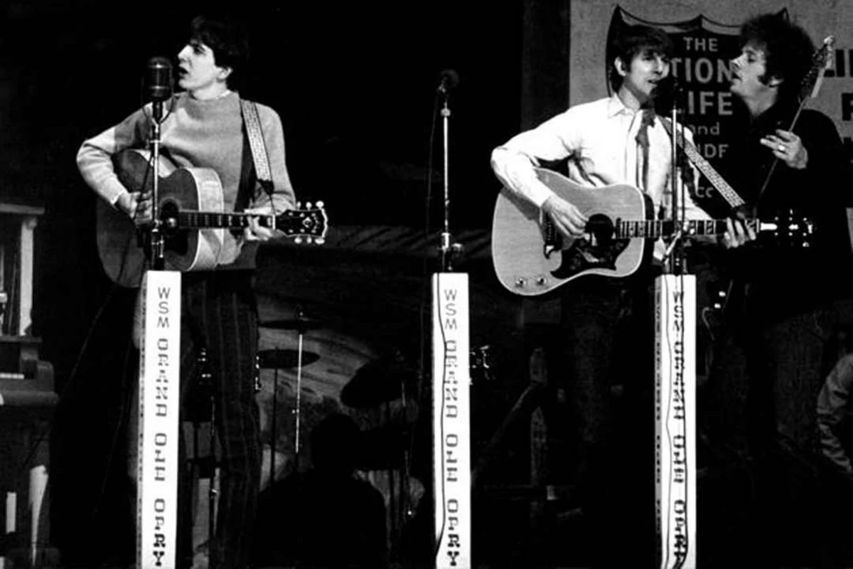 The Byrds Go Country on ‘Sweetheart of the Rodeo’ The Byrds Go Country on ‘Sweetheart of the Rodeo’