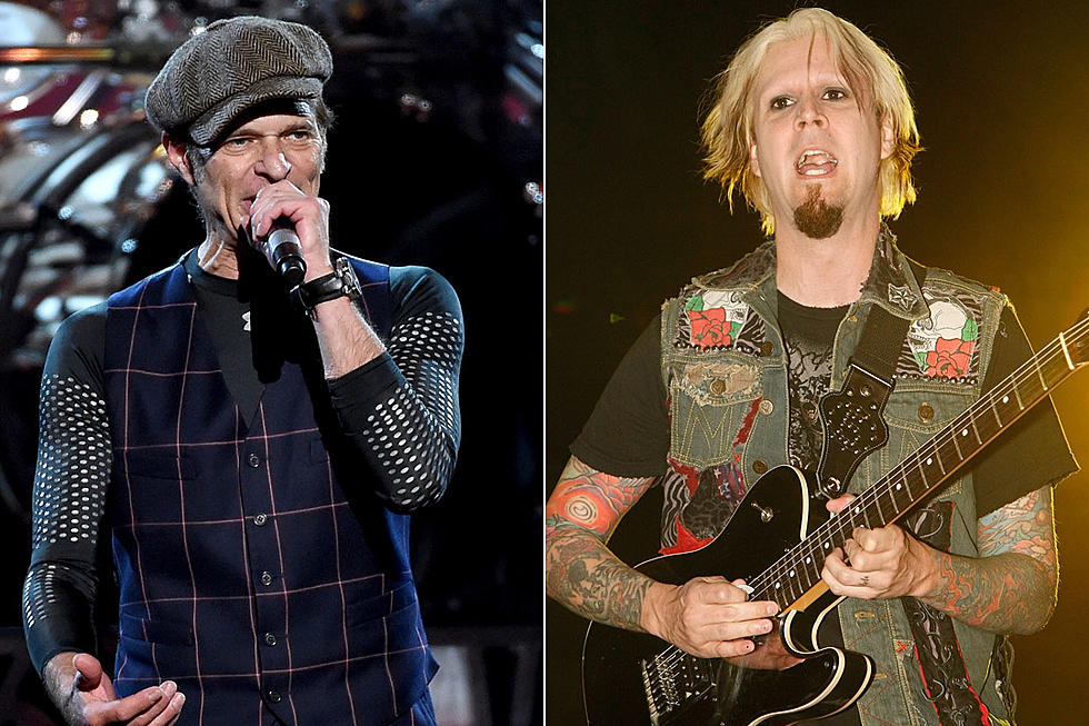 John 5 Hopes the Album He Did With David Lee Roth Will Come Out