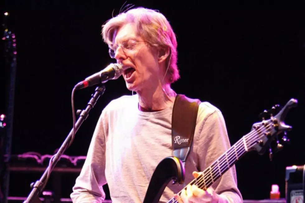 Phil Lesh of the Grateful Dead Has Bladder Cancer