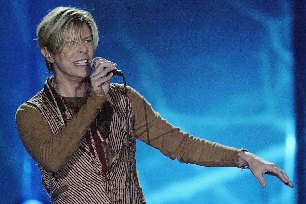 Bowie Finally Gets #1 Album