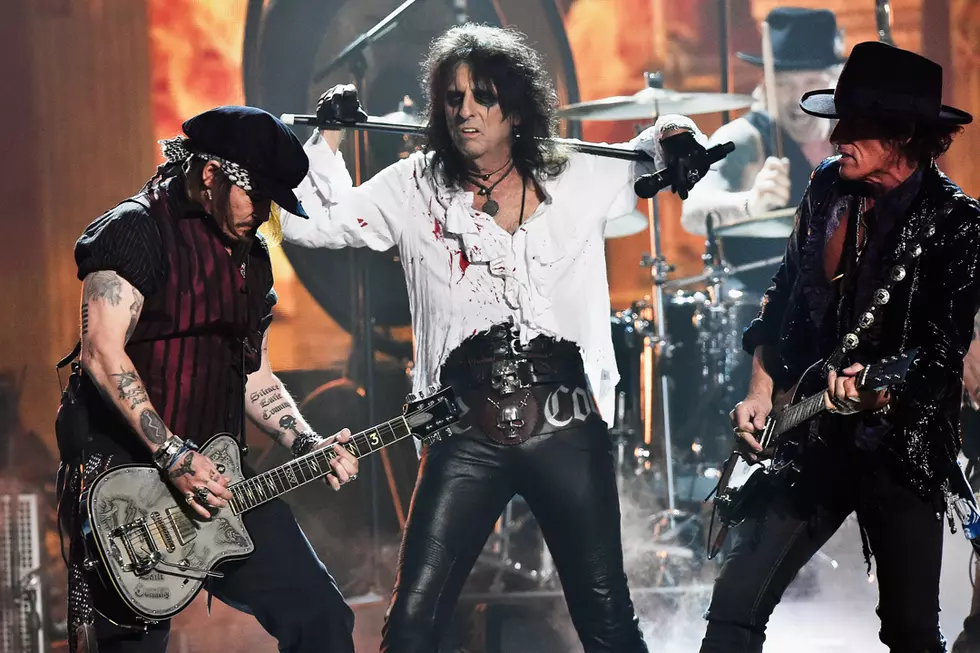 Alice Cooper’s Hollywood Vampires Give Lemmy a Raucous Grammy Send Off