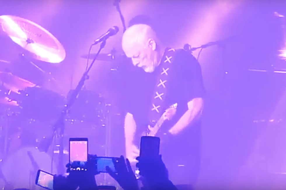 Watch David Gilmour Mash Up Pink Floyd and Prince
