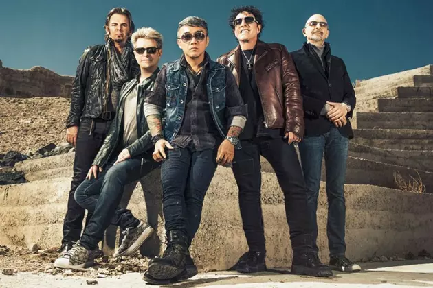Neal Schon Plans to Shake Up Journey&#8217;s Set List for Summer Tour: &#8216;People Want to See the Jams&#8217;