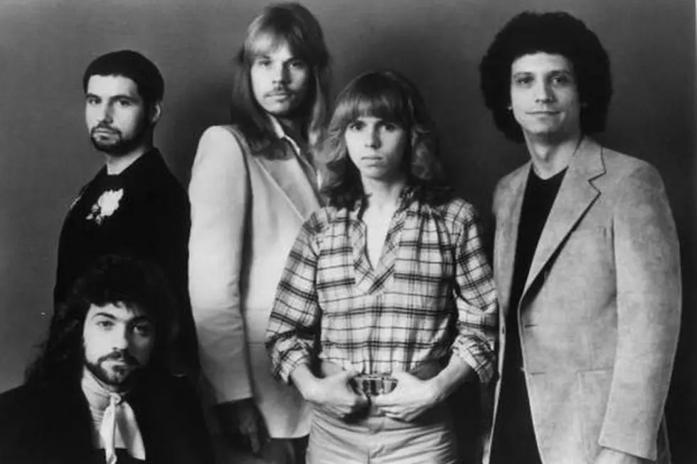 45 Years Ago: &#8216;Blue Collar Man&#8217; Keeps Styx&#8217;s New Momentum Going