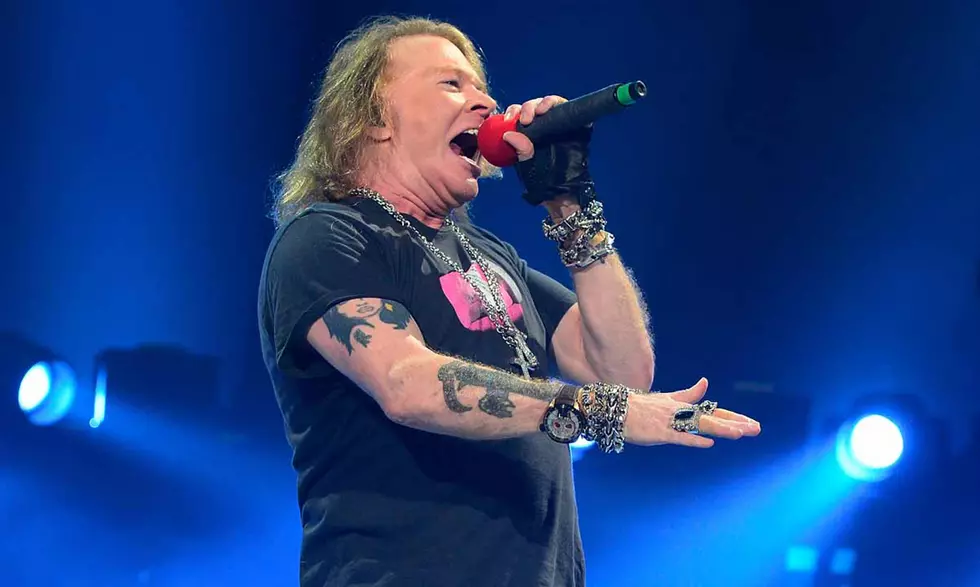 AC/DC + Axl Rose Bust Out ‘Live Wire’ for Their First U.S. Show Together