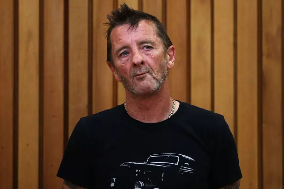 Phil Rudd Would &#8216;Love&#8217; To Play With AC/DC Again