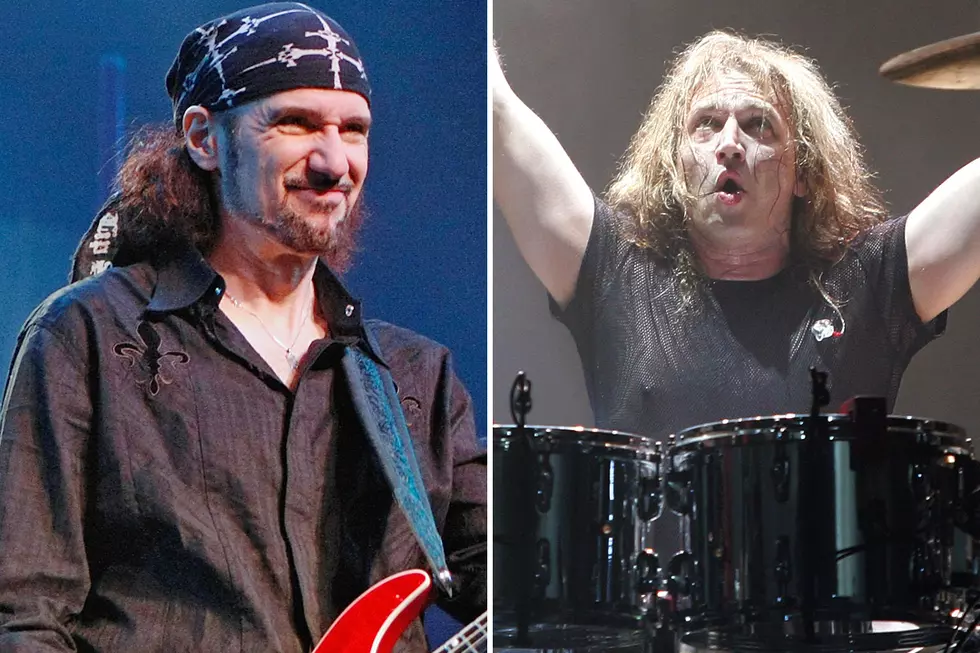 Bruce Kulick Remembers Eric Singer’s First Kiss Show: Exclusive Interview