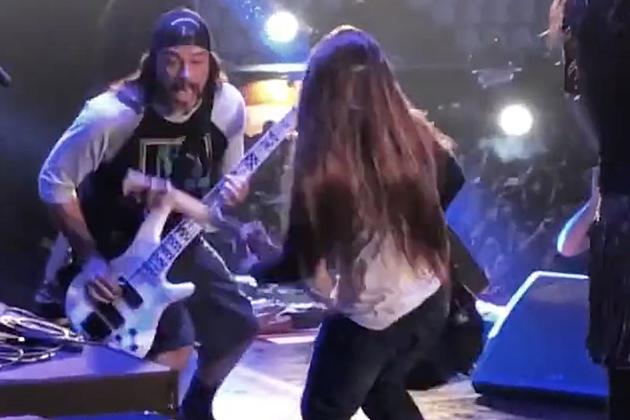 Watch Robert Trujillo Join His Son Tye Onstage With Korn