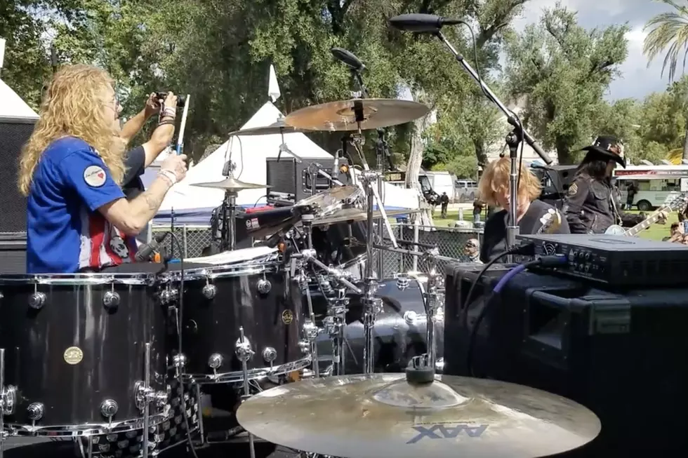 Watch Steven Adler Play Guns N&#8217; Roses Classics With Lita Ford and Jeff Pilson