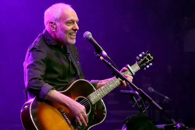 Peter Frampton Has Apologized to Fan Who Caused Walk-Off