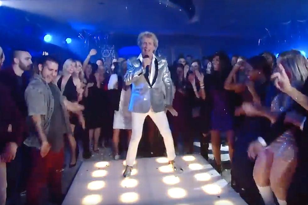 Watch Rod Stewart Perform ‘Da Ya Think I’m Sexy?’ With DNCE at the MTV Video Music Awards