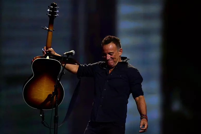 Bruce Springsteen's Broadway Show Earns Special Tony Award
