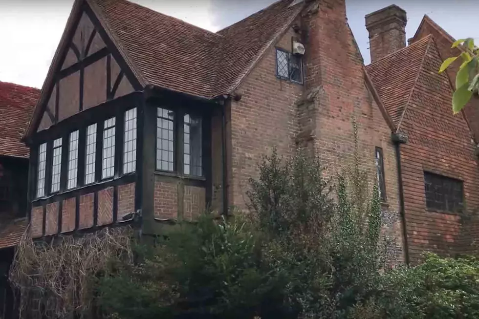 Watch Video From Abandoned Mansion Once Owned by David Gilmour