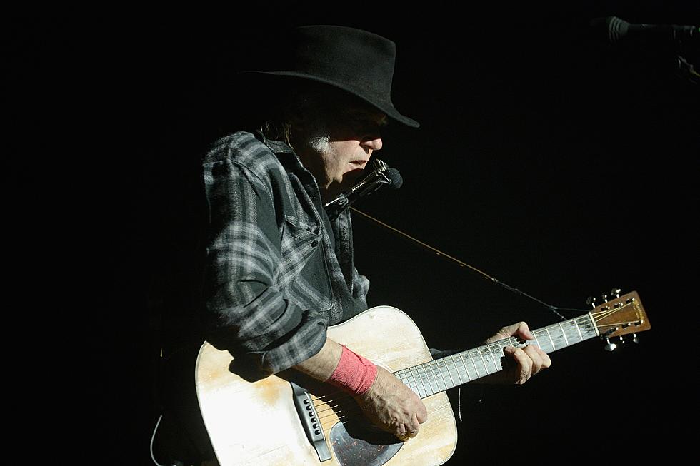 Neil Young Announces Opening Date for Online Archives