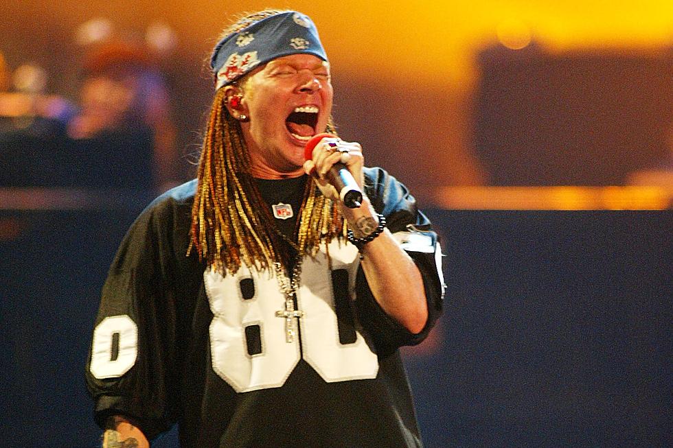 15 Years Ago: Philadelphia Riot Ends Guns N’ Roses Tour Early