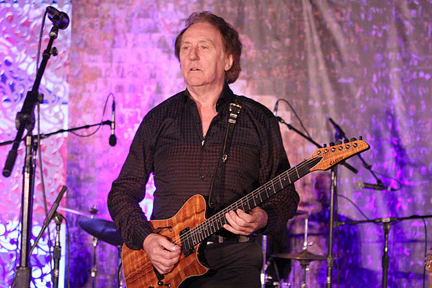 Denny Laine Grateful to ‘Friends From the Top’ for Fixing Rock Hall Snub