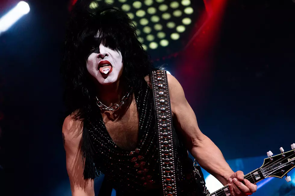 Paul Stanley of KISS, Quarantine Jams With Fans&#8230;so Awesome! (Video)