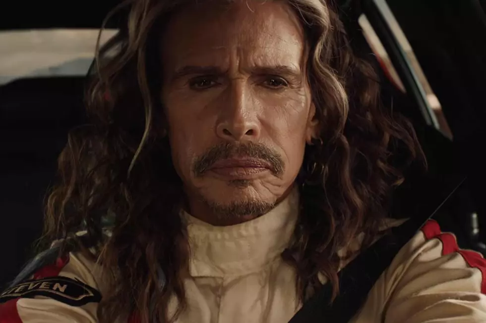 Watch Steven Tyler’s New Super Bowl Commercial for Kia