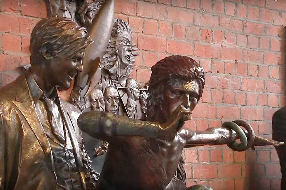 Watch Unveiling of World’s First David Bowie Statue