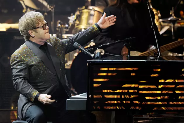 Elton John Explains Why He Walked Off Stage in Las Vegas