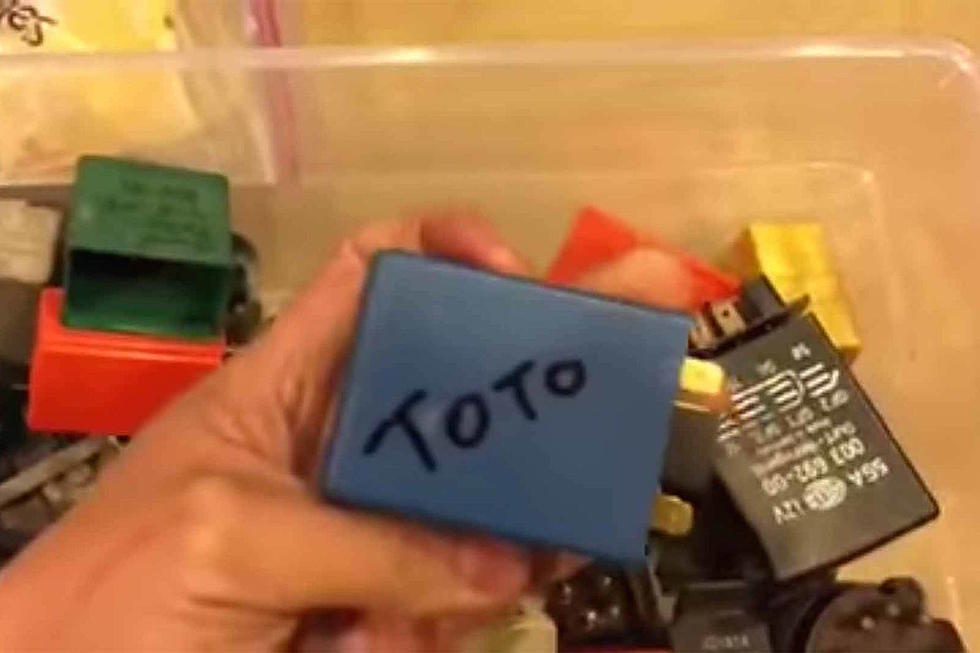 Volvo Owner Customizes Open-Door Chime to Play Toto’s ‘Africa’