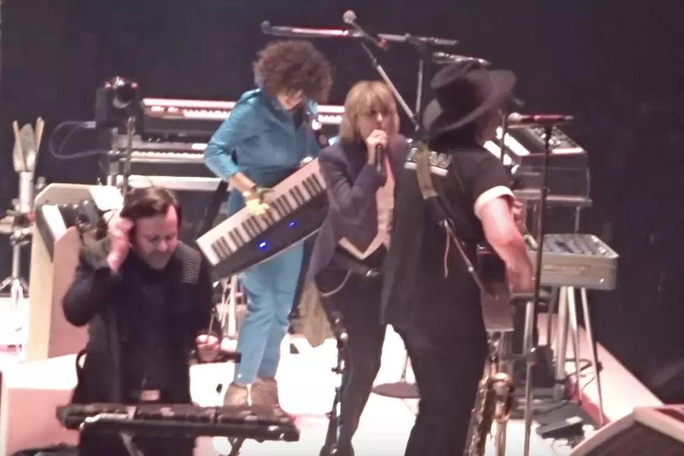Watch Chrissie Hynde Join Arcade Fire on Pretenders’ ‘Don’t Get Me Wrong’