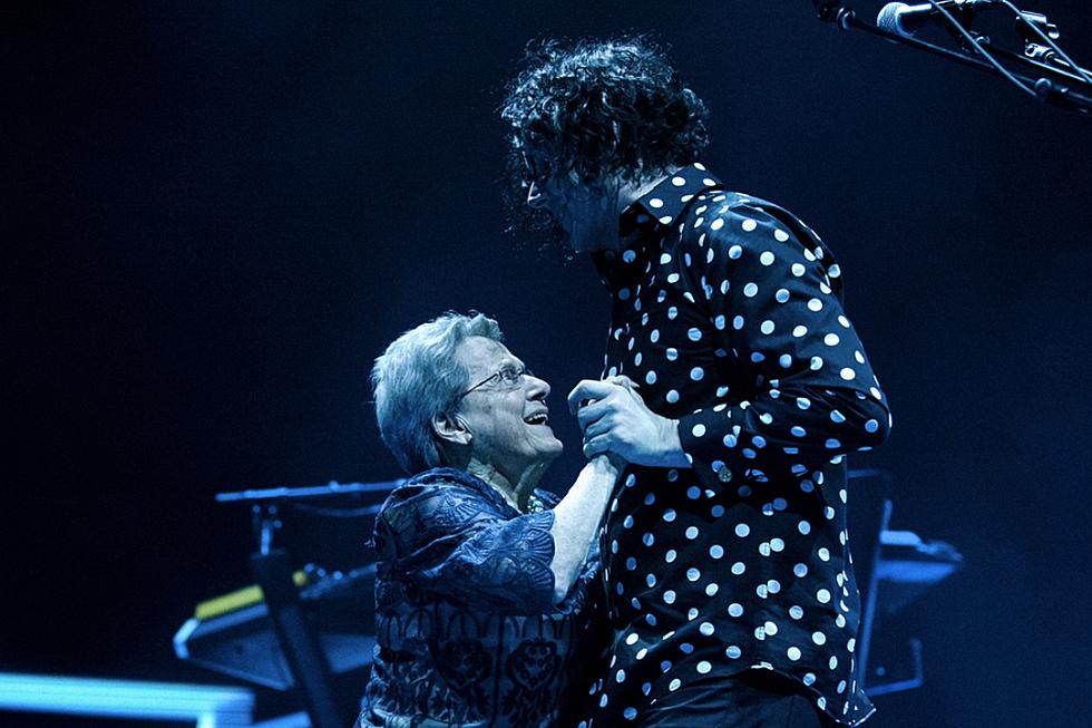 Jack White Brought His Mom Out Onstage