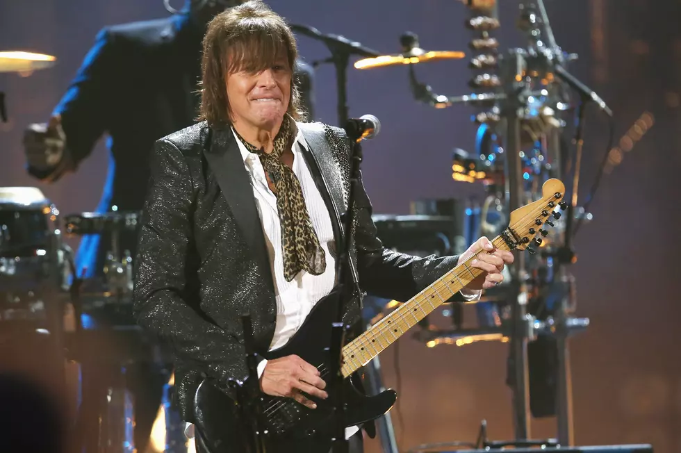 Richie Sambora reacts to question about rejoining Bon Jovi