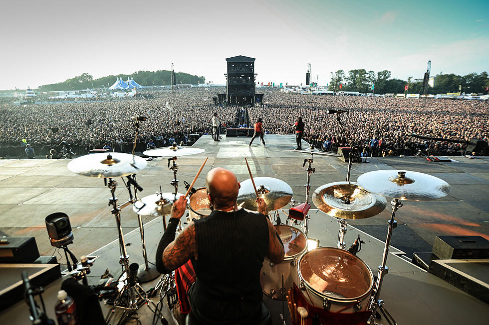 Guns N&#8217; Roses Triumph at Download Festival: Photo Gallery