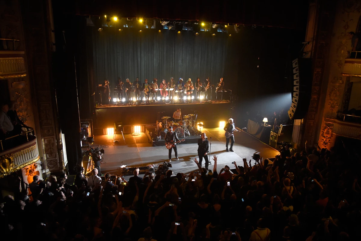 U2 Perform at New York’s Apollo Theater Set List and Video